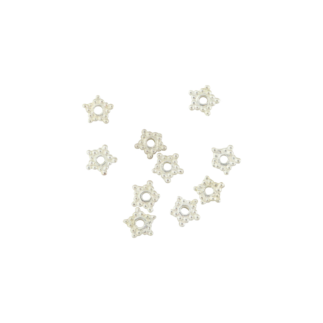 Find Metalperler, filigran stjerne, forsølvet messing, 6x1 mm. storkøb hos Beadhouse of Copenhagen i dag, med en altid hurtig levering!