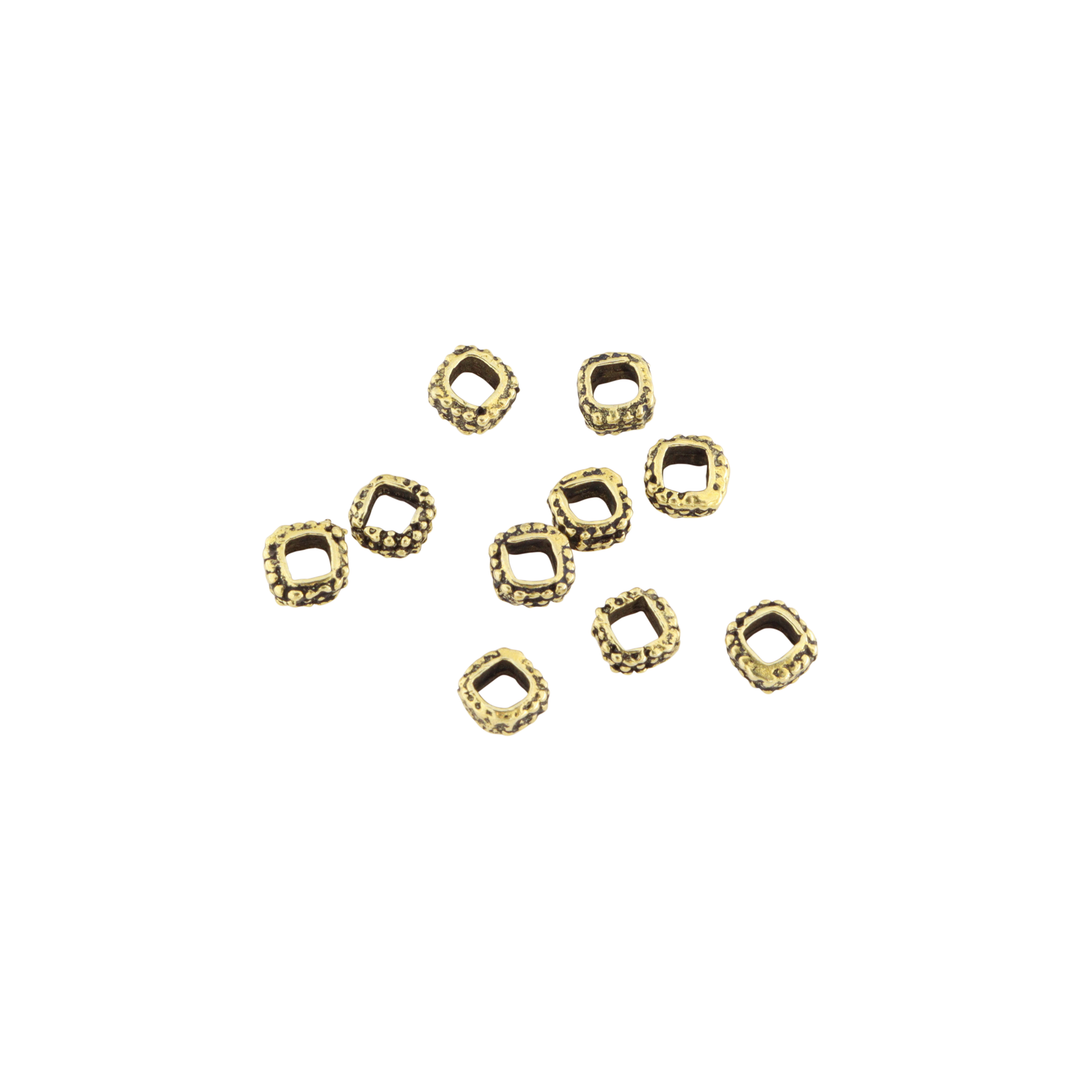 Find Metalperler, firkantet m. tekstur, forgyldt messing, 5x2 mm, 10-100 stk hos Beadhouse of Copenhagen i dag, med en altid hurtig levering!