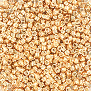 Find Guld glasperler, miyuki delica beads, duracoat aprikos gold hos Beadhouse of Copenhagen i dag, med en altid hurtig levering!