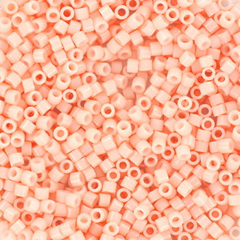 Find Lyserøde glasperler, miyuki delica beads, opaque light salmon hos Beadhouse of Copenhagen i dag, med en altid hurtig levering!
