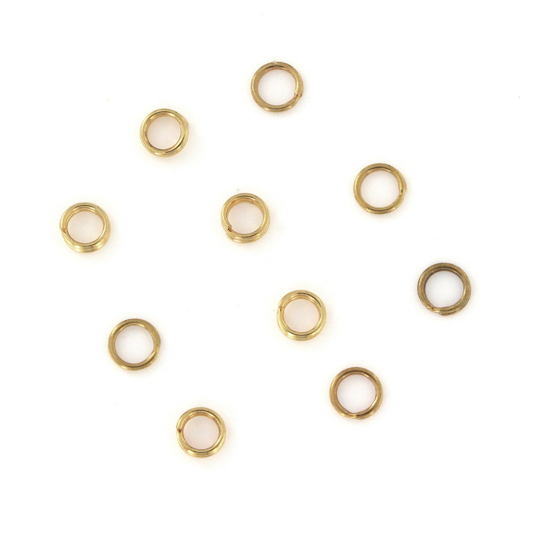 Find Øsken spaltring, forgyldt messing, 5 mm, 10 stk hos Beadhouse of Copenhagen i dag, med en altid hurtig levering!