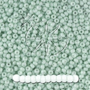 Find Grønne glasperler, preciosa, green dyed chalkwhite, storkøb hos Beadhouse of Copenhagen i dag, med en altid hurtig levering!