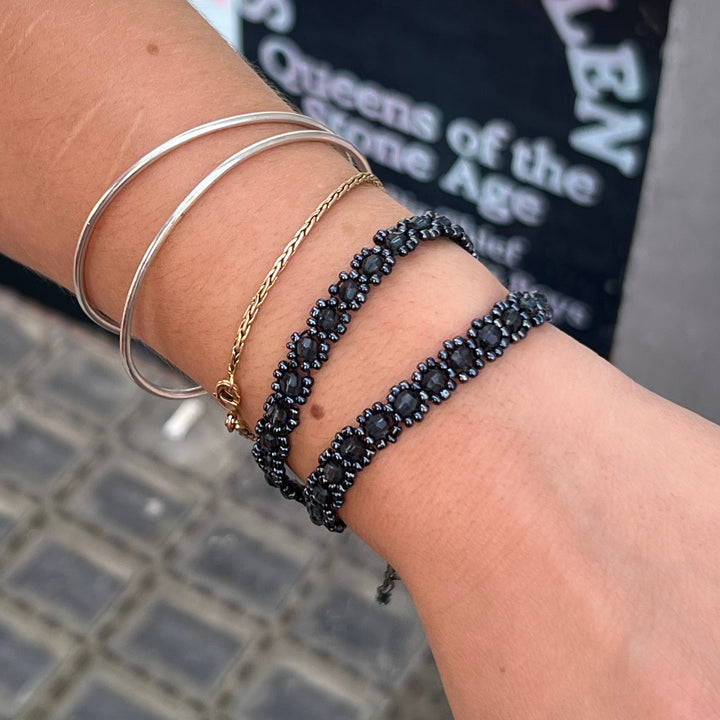 Find Halskæde, choker m. glasperler, oxideret messing, 34-43cm hos Beadhouse of Copenhagen i dag, med en altid hurtig levering!