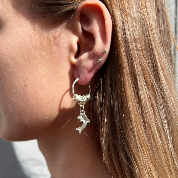 Ørering, hoop, m. delfin, sølvperler, sterlingsølv, metal 