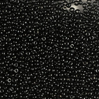 Finden Sie schwarze Glasperlen, Preciosa, natürliches undurchsichtiges Schwarz, Großeinkauf in unserer großen Auswahl Preciosa Seed Beads bei Beadhouse von Kopenhagen heute. Denken Sie daran, dass der Versand ab 400 DKK kostenlos ist