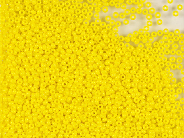 Finden Sie gelbe Glasperlen, Preciosa, natürliches undurchsichtiges Gelb, Großeinkauf in unserer großen Auswahl Preciosa Seed Beads bei Beadhouse von Kopenhagen heute. Denken Sie daran, dass der Versand ab 400 DKK kostenlos ist