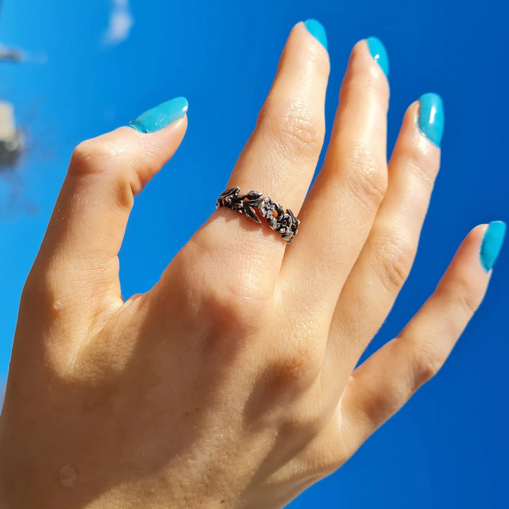 Fingerring blomsterrelief i forgyldt og sterlingsølv Beadhouse of Copenhagen