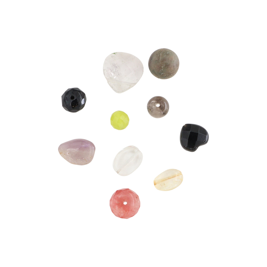 Find Smykkestensperler, mix af store smykkesten, 5-10 mm, 10 stk hos Beadhouse of Copenhagen i dag, med en altid hurtig levering!