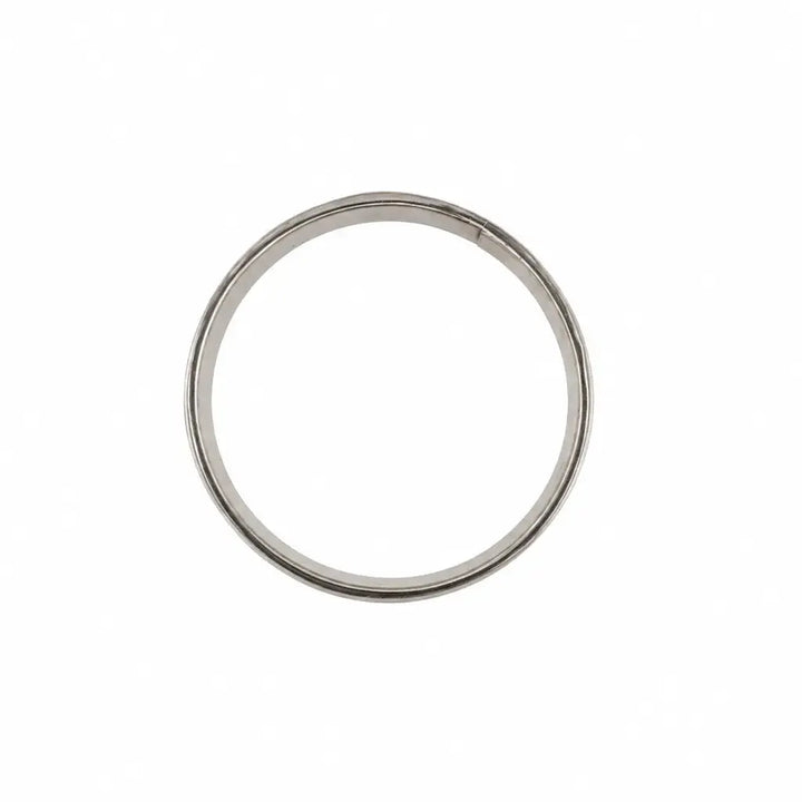 Armband, Armreif, versilbertes Messing mit Muschel 