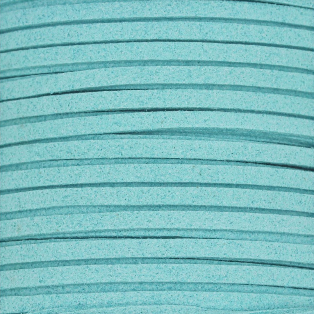 Find Snor, lys blå, ruskind, 3 x 1,5 mm hos Beadhouse of Copenhagen i dag, med en altid hurtig levering!