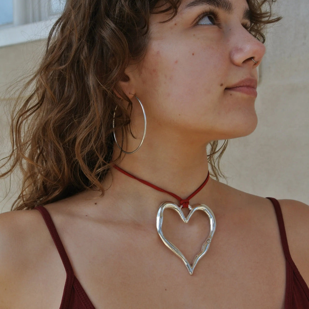 Vedhæng, hjerte kontur, forsølvet og forgyldt messing uden snor Tax