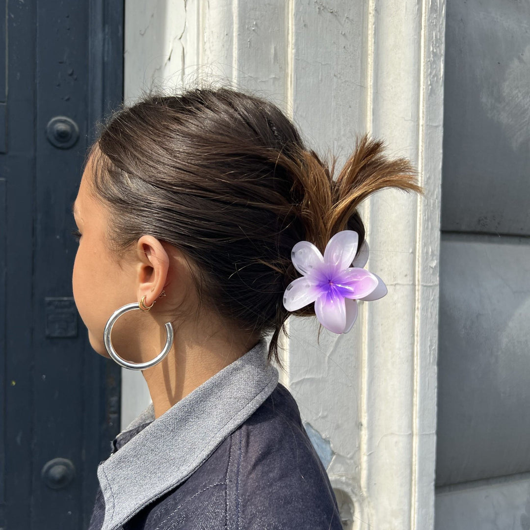 Find Hårklemme, blomst, flere farver hos Beadhouse of Copenhagen i dag, med en altid hurtig levering!