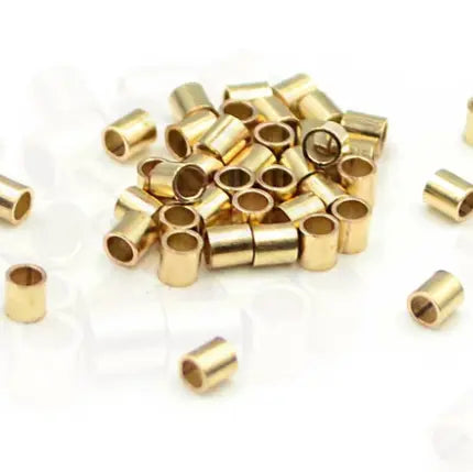 Finden Sie Verschlussperlen aus 24 Karat vergoldetem Messing, Crimps 2x2 mm in unserer großen Auswahl an Schmuckteilen unter Beadhouse von Kopenhagen heute. Denken Sie daran, dass der Versand ab 400 DKK kostenlos ist