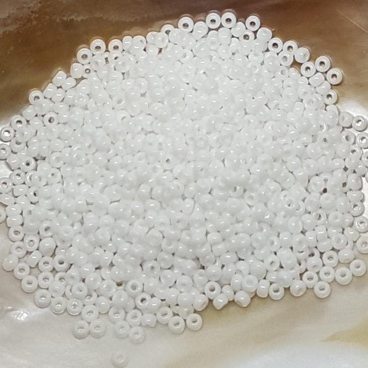 Find Hvide glasperler, miyuki rocailles seed beads, opaque white hos Beadhouse of Copenhagen i dag, med en altid hurtig levering!