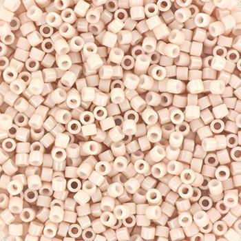 Lyserøde glasperler, miyuki delica beads, opaque pink champagne Krea