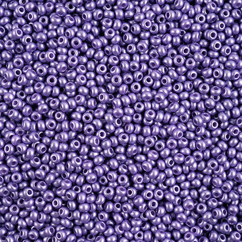 Find Lilla glasperler, preciosa, permalux dark violet, storkøb hos Beadhouse of Copenhagen i dag, med en altid hurtig levering!