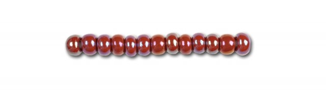 Find Lilla glasperler, preciosa, opaque pupple rainbow hos Beadhouse of Copenhagen i dag, med en altid hurtig levering!