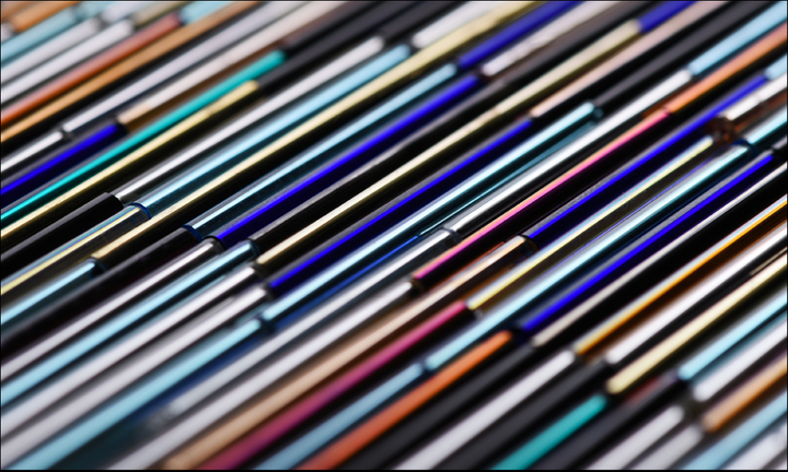 Find Grønne glasperler, preciosa transparant teal tubes, 40 x 3 mm hos Beadhouse of Copenhagen i dag, med en altid hurtig levering!