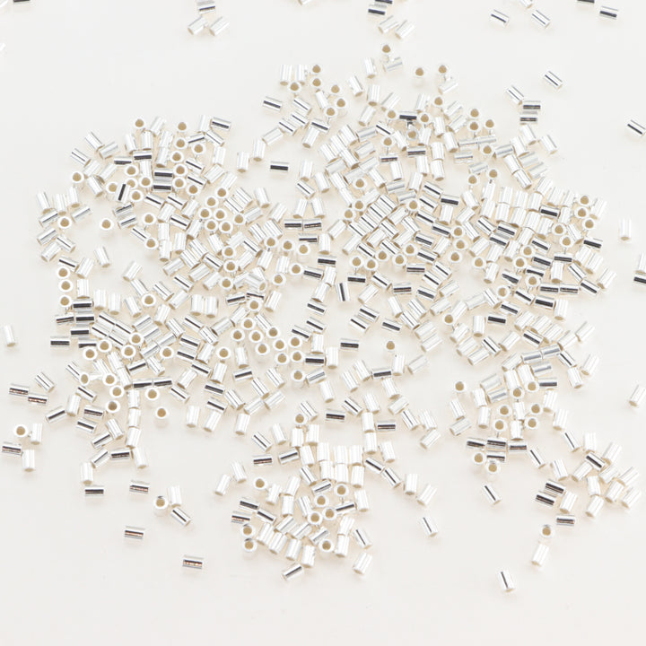 Find Wireklemme perler i sterlingsølv, rør 1,5 x 2 mm storkøb hos Beadhouse of Copenhagen i dag, med en altid hurtig levering!