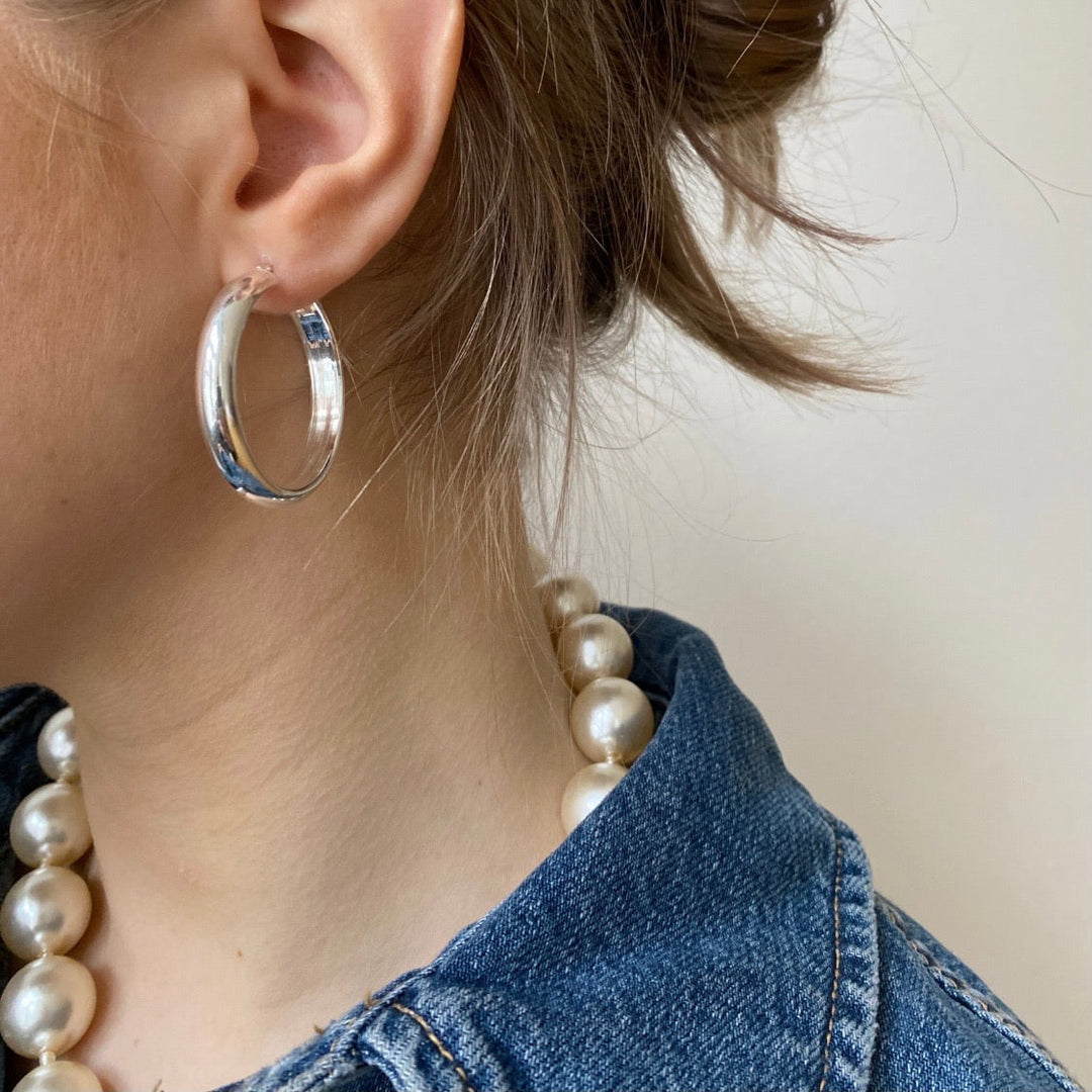 Find Øreringe, chunky hoops, sterlingsølv, 35 x 6 mm hos Beadhouse of Copenhagen i dag, med en altid hurtig levering!