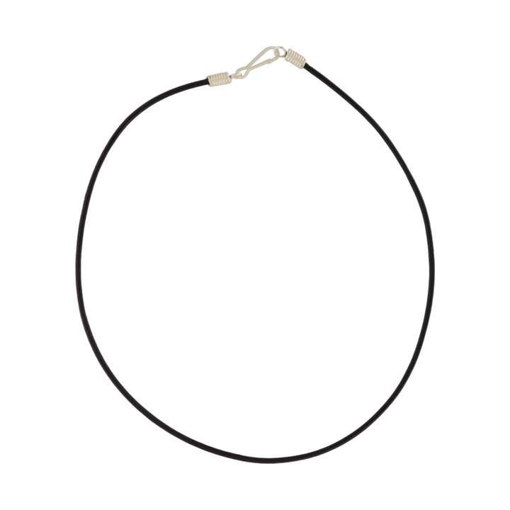 Finden Sie Halskette, Lederband, versilbertes Messing, mehrere Varianten, 37-40 cm in unserer großen Auswahl an Halsketten unter Beadhouse von Kopenhagen heute. Denken Sie daran, dass der Versand ab 400 DKK kostenlos ist