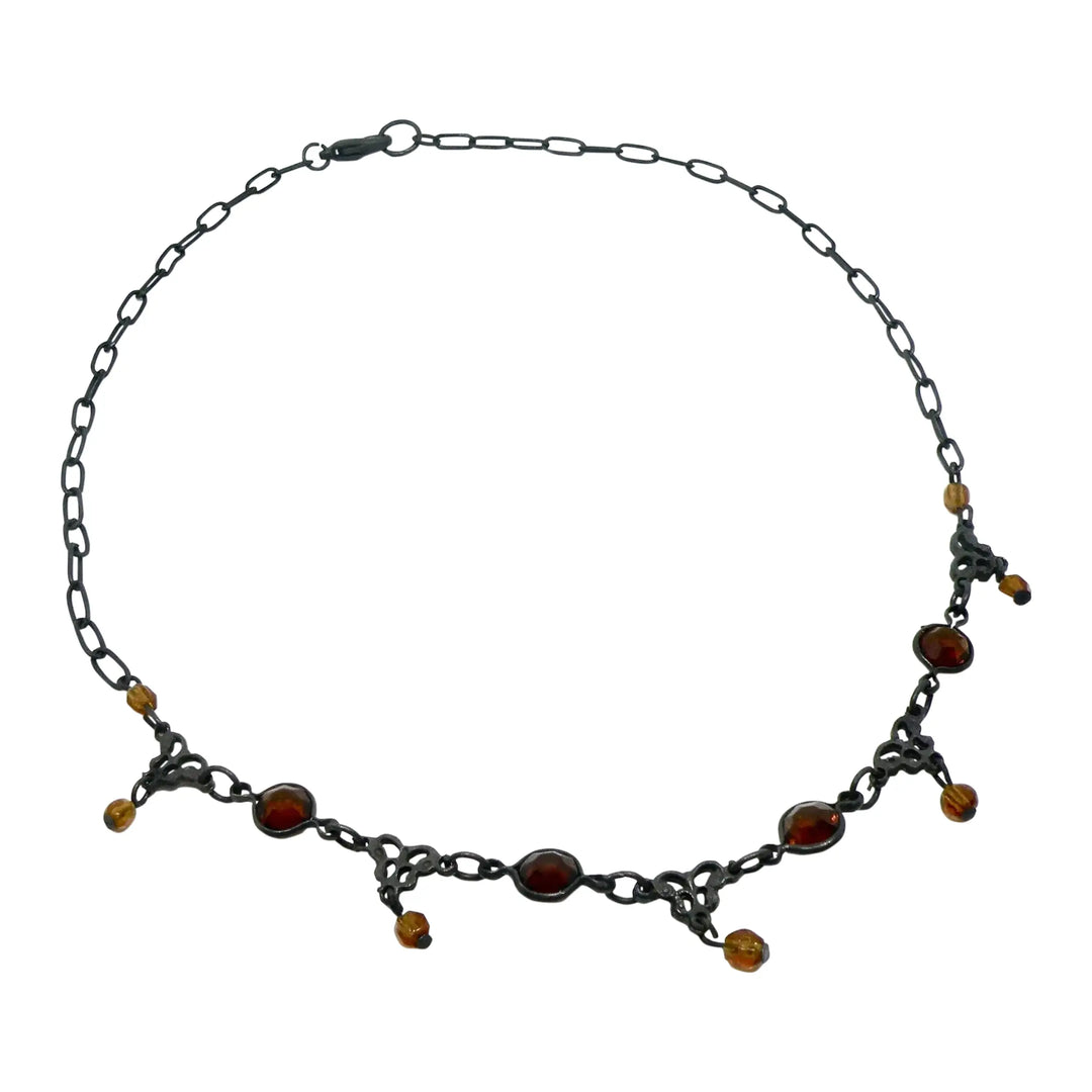 Halskette, runde Ankerkette mit goldenen Perlen, oxidiertes versilbertes Messing, 44 cm 