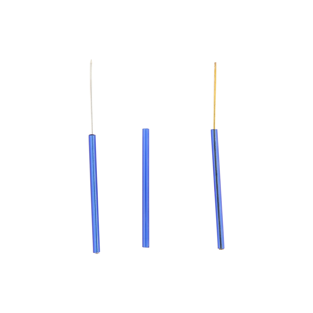 Find Blå glasperler, preciosa sapphire tubes, 40 x 3 mm storkøb hos Beadhouse of Copenhagen i dag, med en altid hurtig levering!