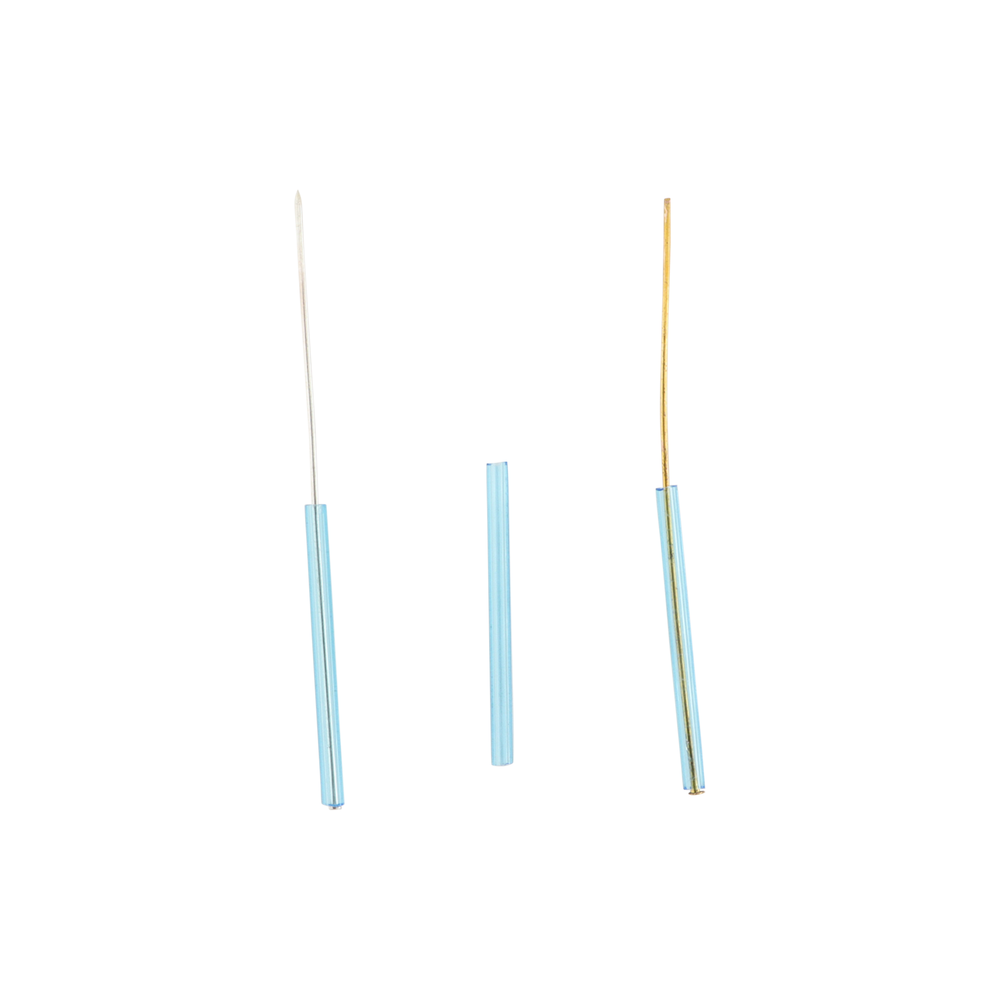 Find Blå glasperler, preciosa light aquamarine tubes, 40 x 3 mm hos Beadhouse of Copenhagen i dag, med en altid hurtig levering!