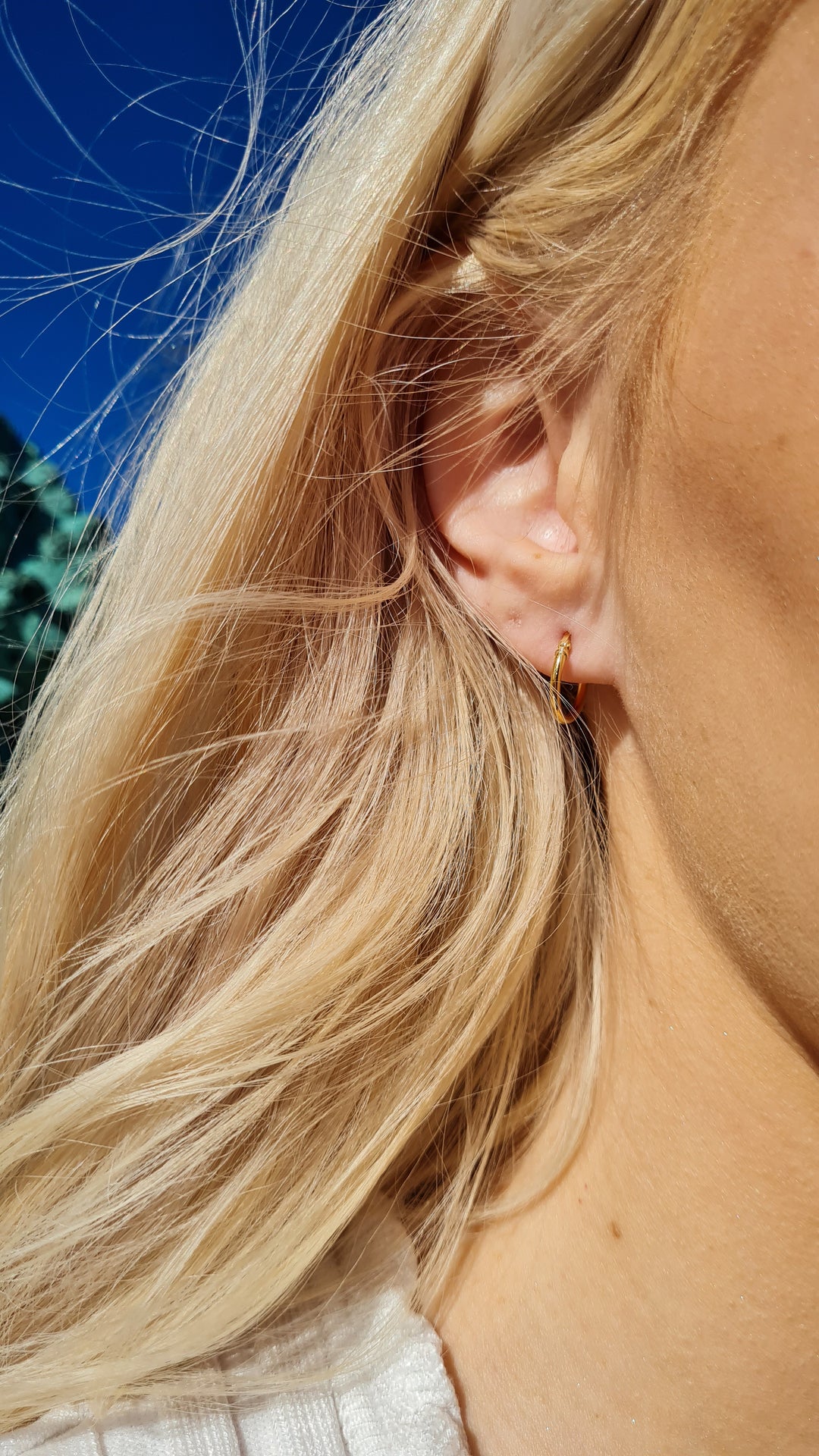 Find Øreringe, hoops, forgyldt sterlingsølv, 14 x 1,5 mm, 101a hos Beadhouse of Copenhagen i dag, med en altid hurtig levering!