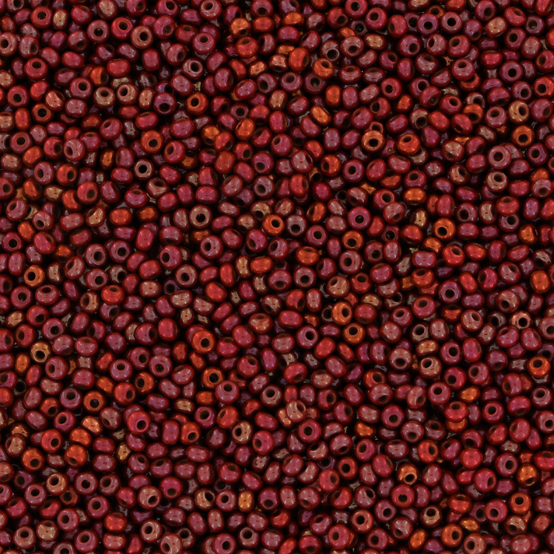 Find Lilla glasperler, preciosa, opaque pupple rainbow hos Beadhouse of Copenhagen i dag, med en altid hurtig levering!