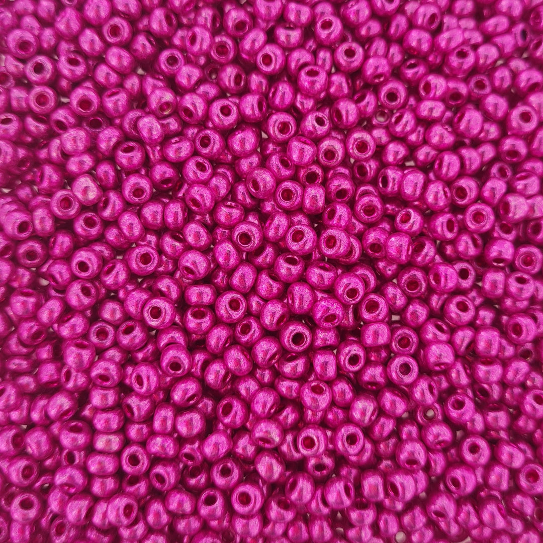 Find Metalliske glasperler, preciosa, metallic pink hos Beadhouse of Copenhagen i dag, med en altid hurtig levering!