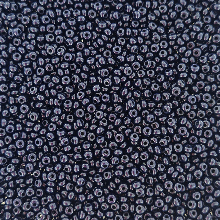 Find Blå glasperler, preciosa, natural opaque dark blue, storkøb hos Beadhouse of Copenhagen i dag, med en altid hurtig levering!