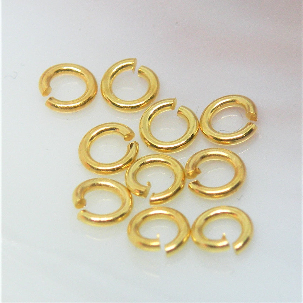 Find Øskner, åbne, messing forgyldt, 5x0,8mm hos Beadhouse of Copenhagen i dag, med en altid hurtig levering!