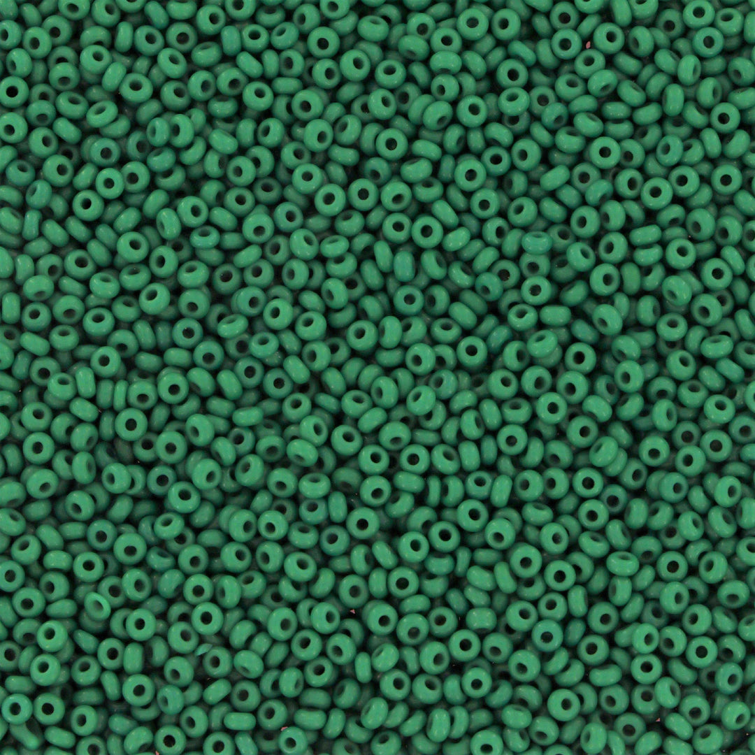 Find Grønne glasperler,  preciosa, natural opaque dark green, storkøb hos Beadhouse of Copenhagen i dag, med en altid hurtig levering!