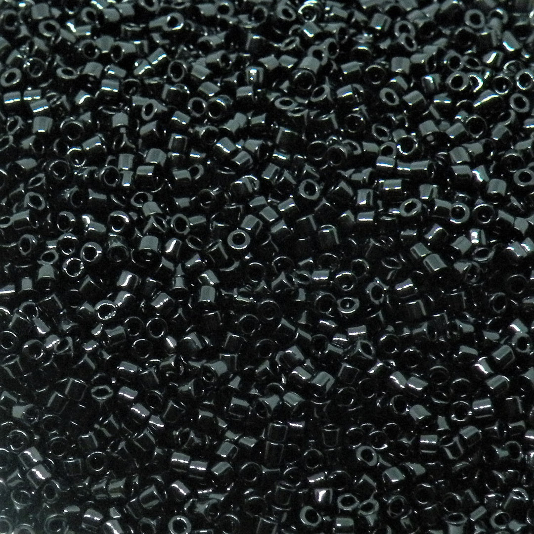 Find Sorte glasperler, miyuki delica beads, opaque black hos Beadhouse of Copenhagen i dag, med en altid hurtig levering!