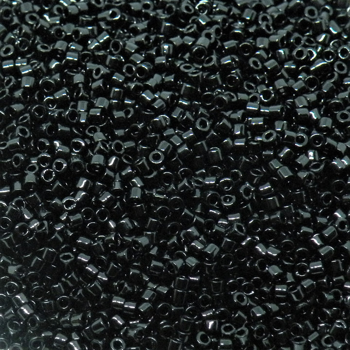 Find Sorte glasperler, miyuki delica beads, opaque black hos Beadhouse of Copenhagen i dag, med en altid hurtig levering!