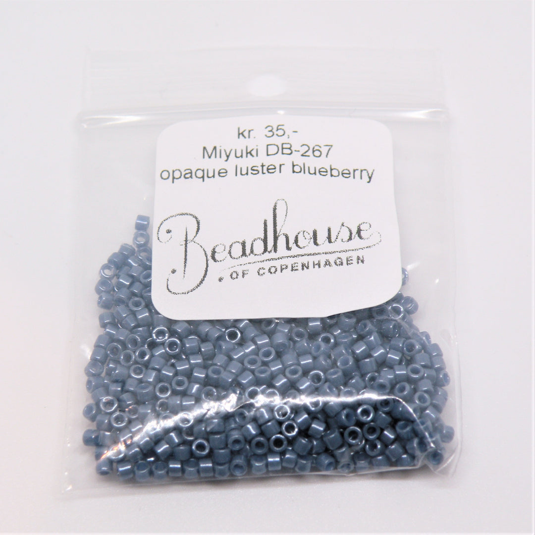 Find Blå glasperler, miyuki delica beads, opaque luster blueberry hos Beadhouse of Copenhagen i dag, med en altid hurtig levering!