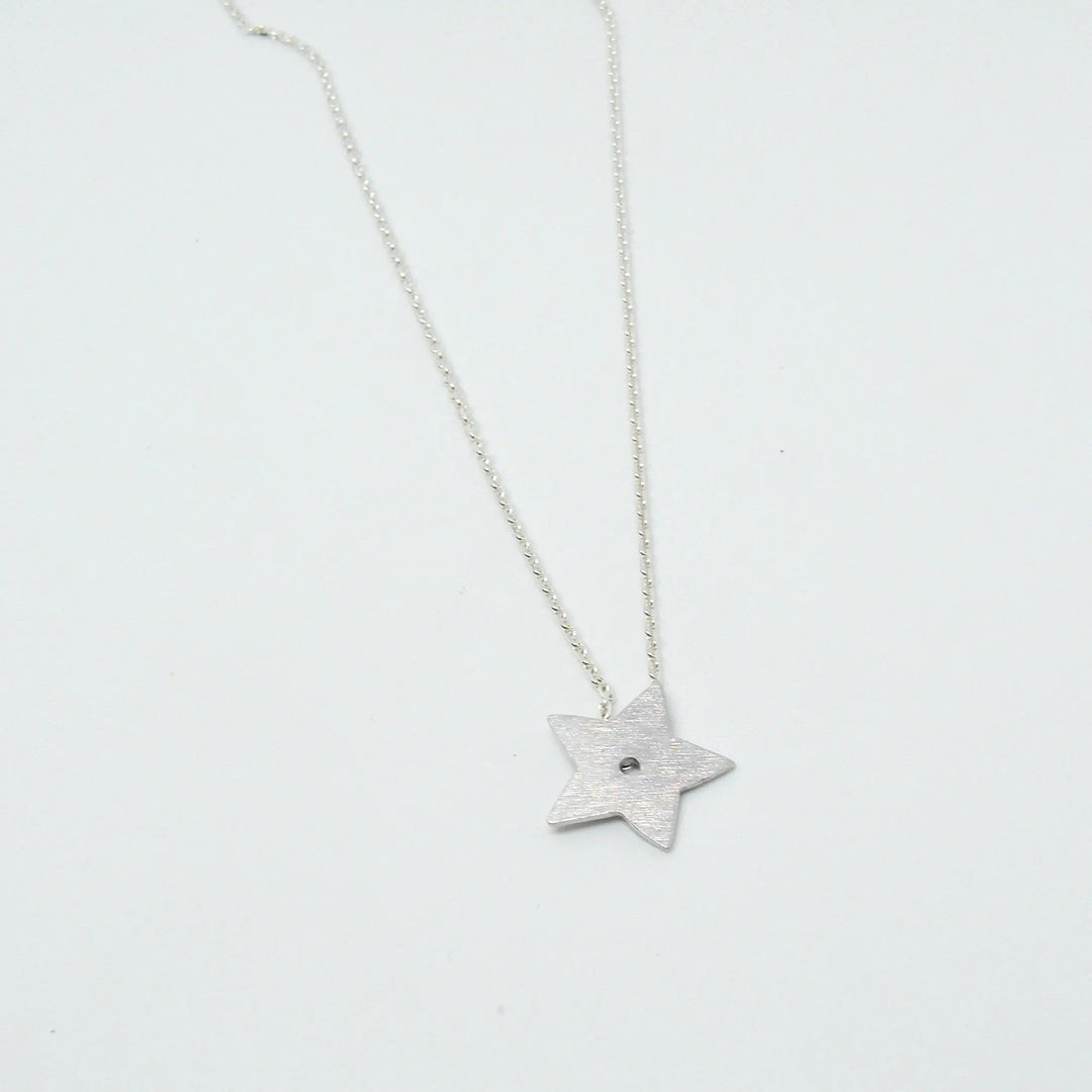 Lås, stor børstet stjerne, sterlingsølv Beadhouse of Copenhagen