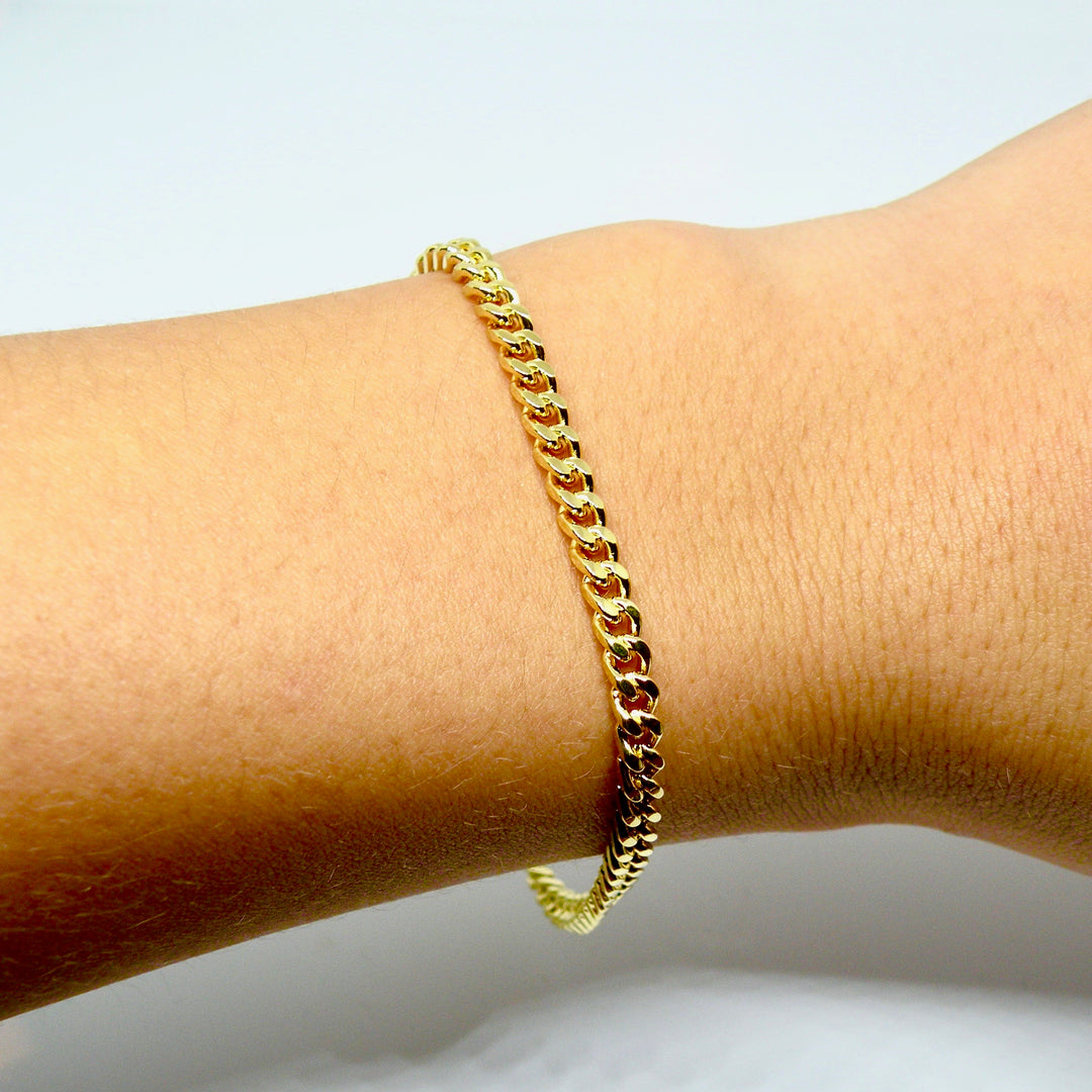 Find Armbånd, panser facet kæde, forgyldt messing, 17-19 cm/3,5 mm hos Beadhouse of Copenhagen i dag, med en altid hurtig levering!