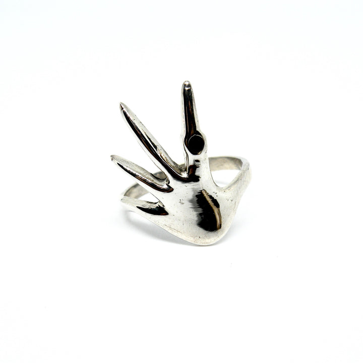 Find Fingerring, hånd med onyx, sterlingsølv hos Beadhouse of Copenhagen i dag, med en altid hurtig levering!
