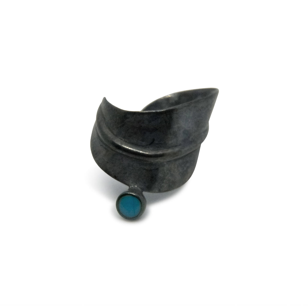 Find Øreringe, earcuff oxideret blad med turkis, sterlingsølv hos Beadhouse of Copenhagen i dag, med en altid hurtig levering!