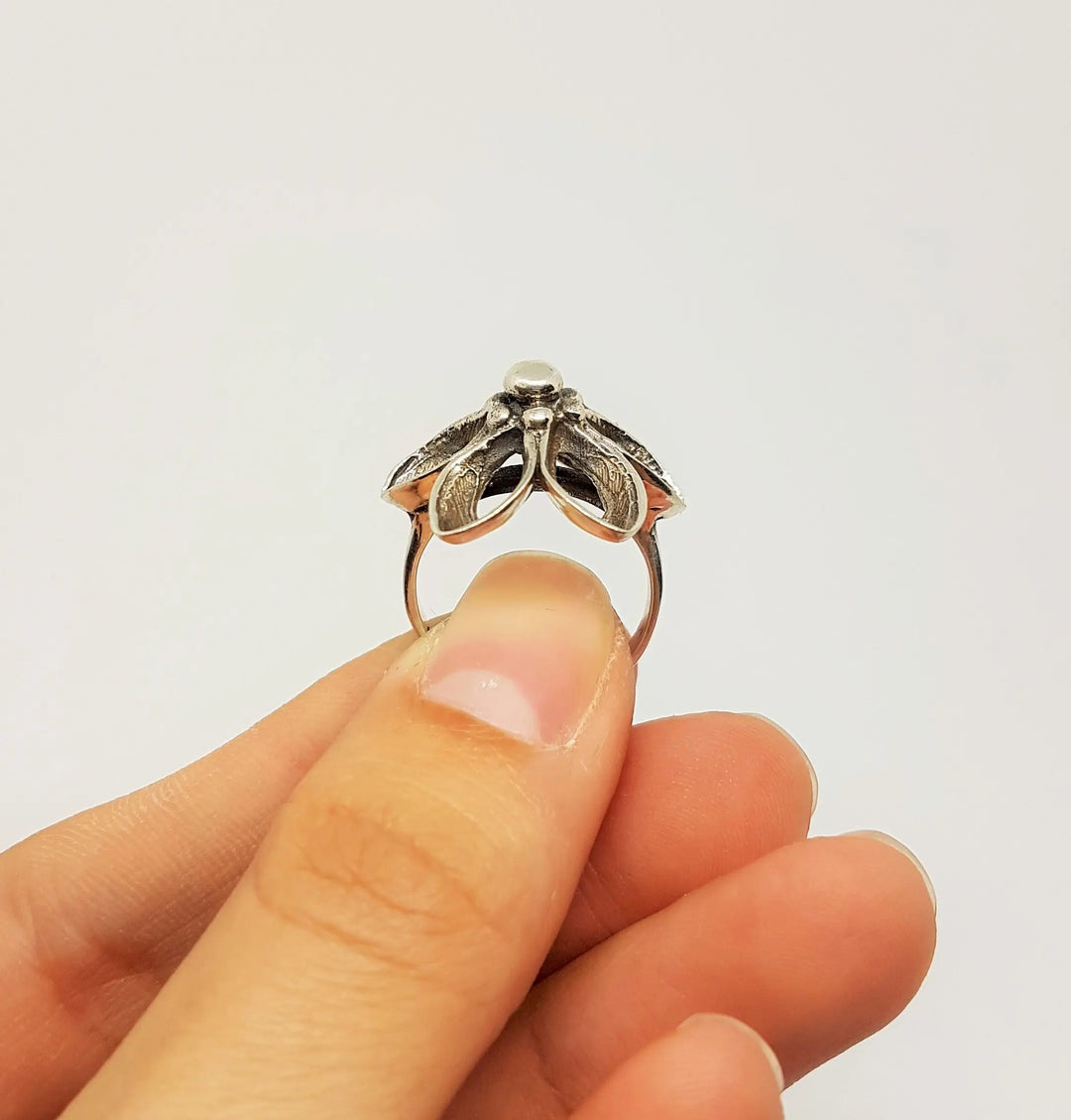 Fingerring, moderne blomst, forgyldt og sterlingsølv Beadhouse of Copenhagen