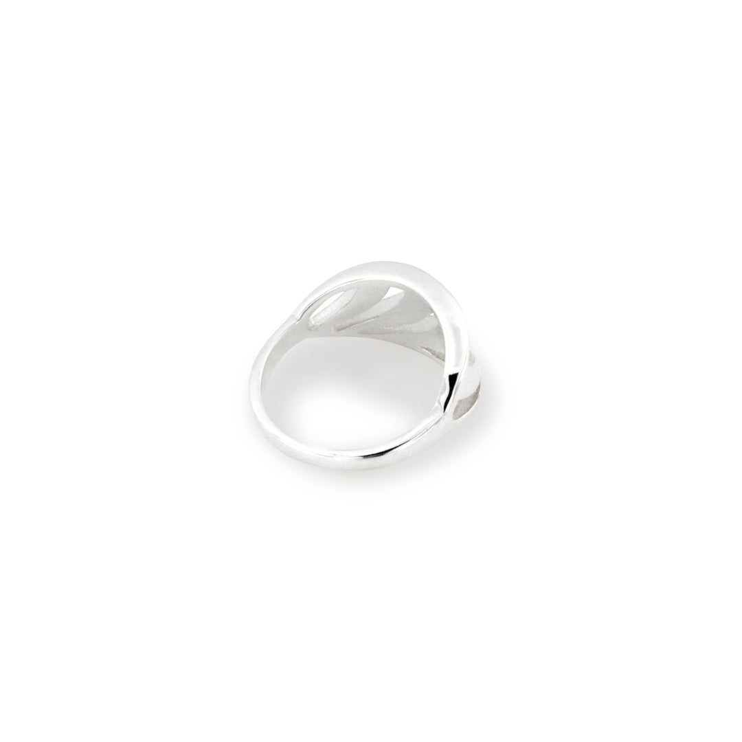 Find Fingerring, tværstribet, sterlingsølv hos Beadhouse of Copenhagen i dag, med en altid hurtig levering!