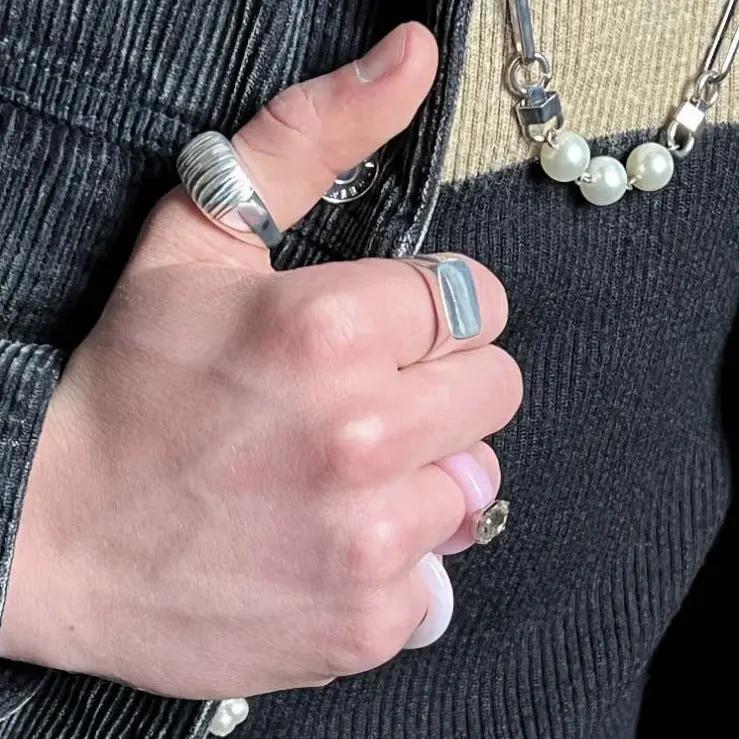 Fingerring, chunky rillet ring, sterlingsølv og forgyldt sterlingsølv OK Silver