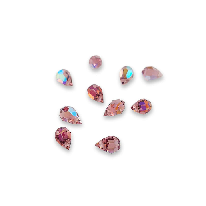 Find Lilla glasperler, preciosa crystal drops, light amethyst ab, 6 x 10 mm hos Beadhouse of Copenhagen i dag, med en altid hurtig levering!