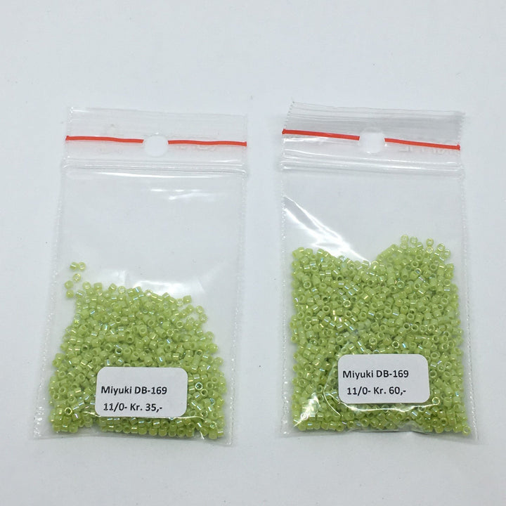 Find Grønne glasperler, miyuki delica beads, opaque ab chartreuse hos Beadhouse of Copenhagen i dag, med en altid hurtig levering!