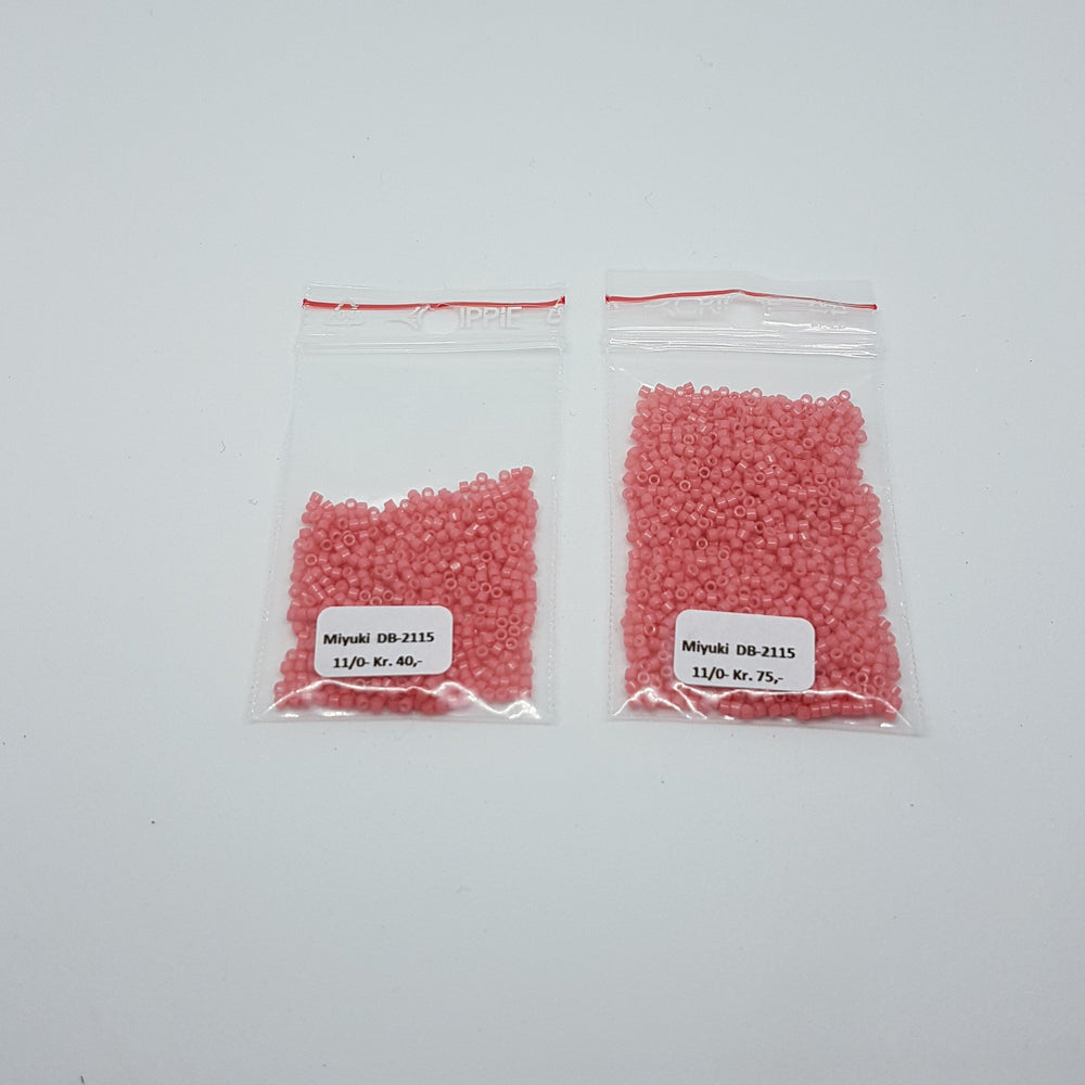 Find Lyserøde glasperler, miyuki delica beads, duracoat opaque dyed guava hos Beadhouse of Copenhagen i dag, med en altid hurtig levering!