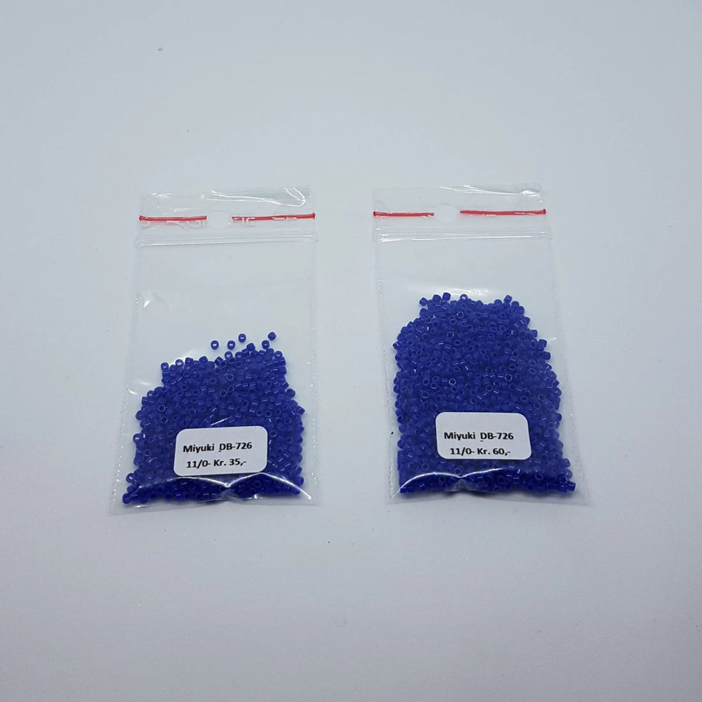 Blå glasperler, miyuki delica beads, opaque cobalt Krea