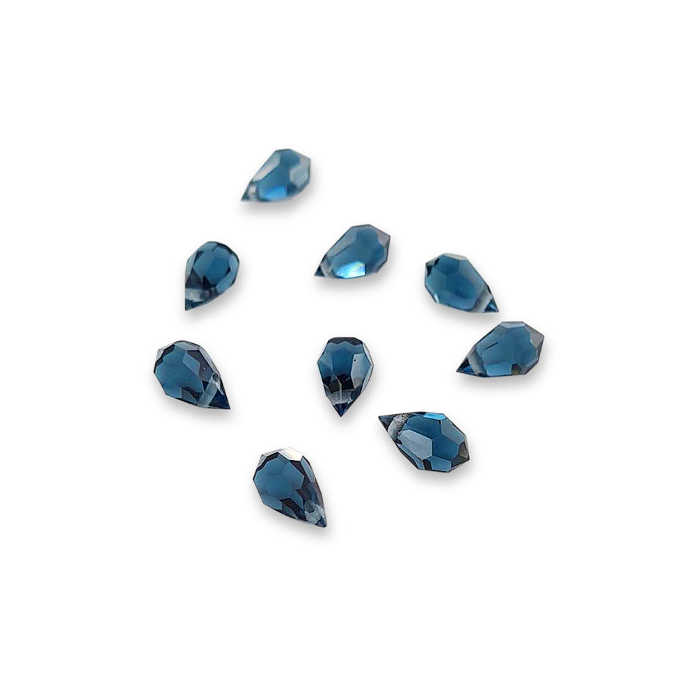 Find Blå glasperler, preciosa crystal drops, montana,  6 x 10 mm hos Beadhouse of Copenhagen i dag, med en altid hurtig levering!