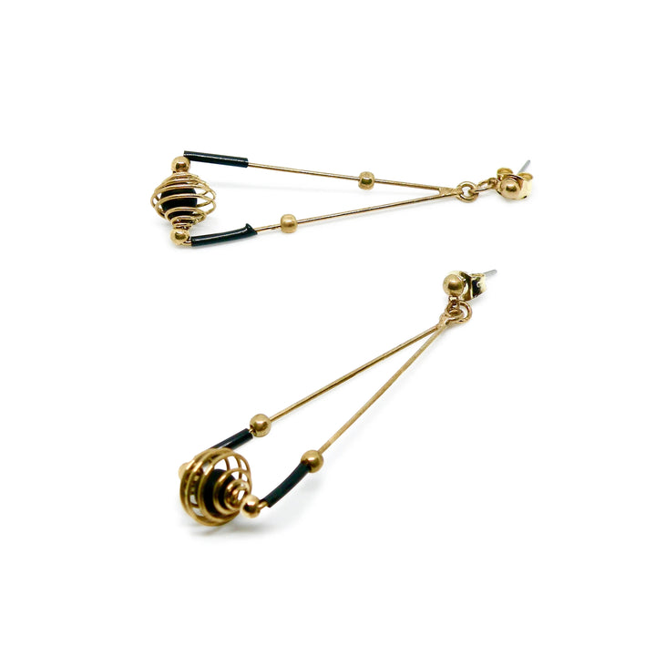 Øreringe, ørestikkere med kugle og perler, forgyldt og forsølvet messing Beadhouse of Copenhagen